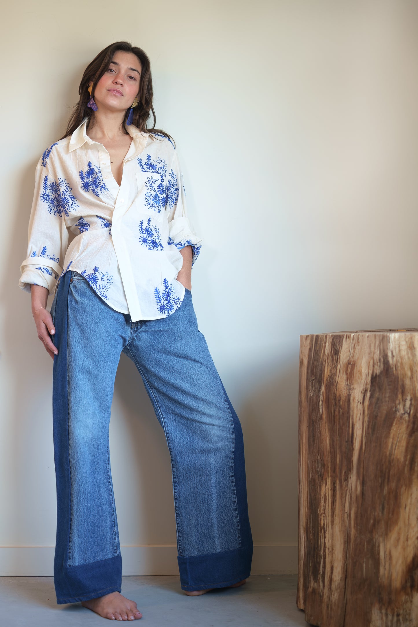 Wear Cissa -The MEN'S Shirt, 100% Natural Cotton in Floret Handstitch