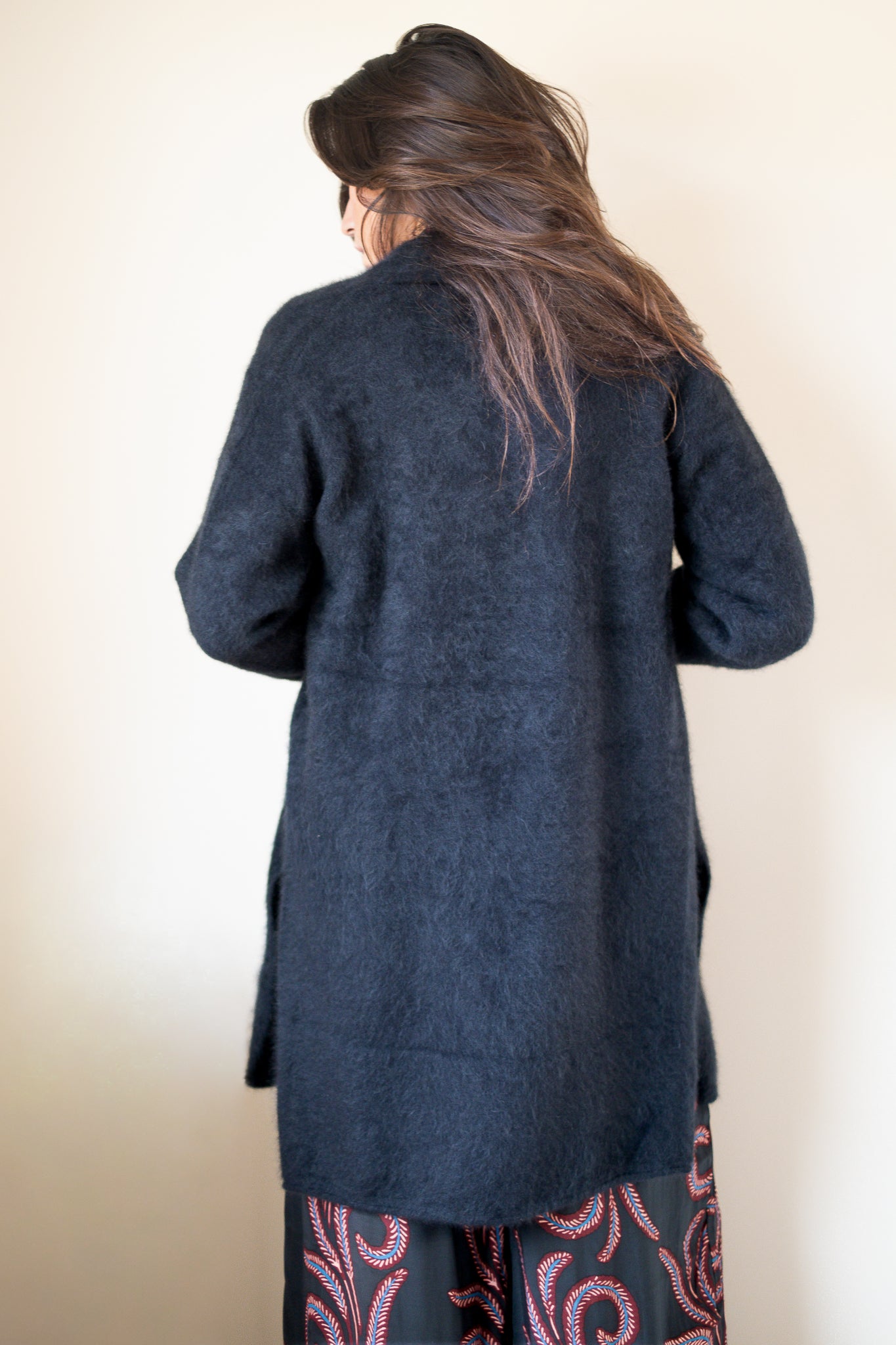 C.T.plage Raccoon Long Cardigan in Navy