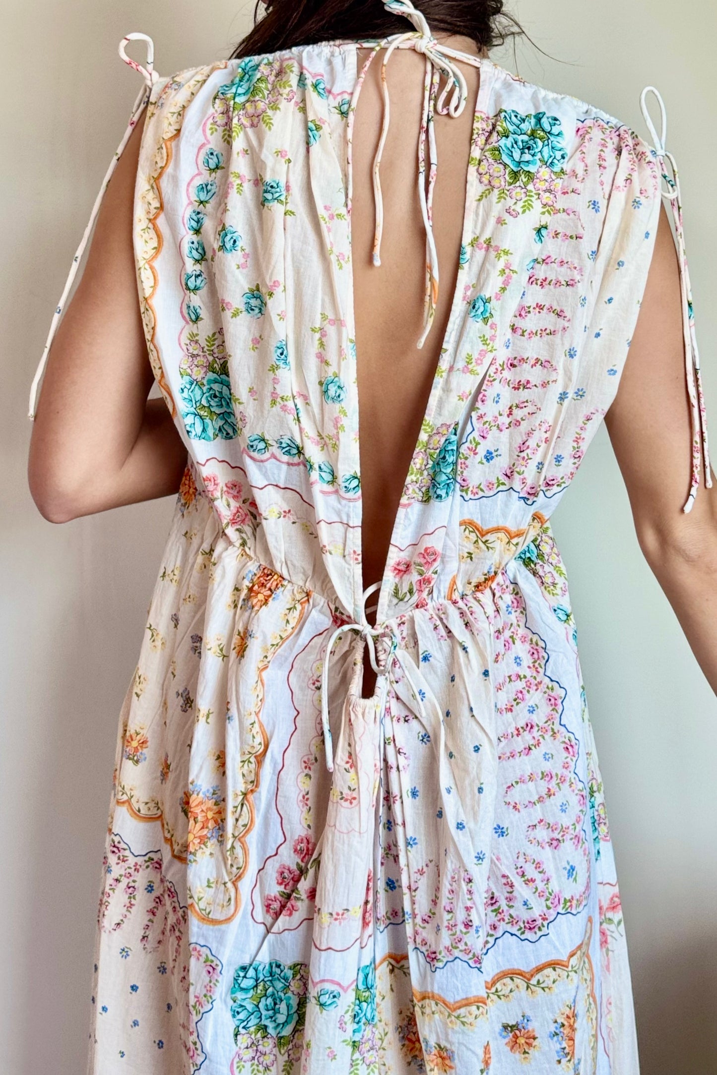 Stella Nova Printed Maxi Dress in Handkerchief Print