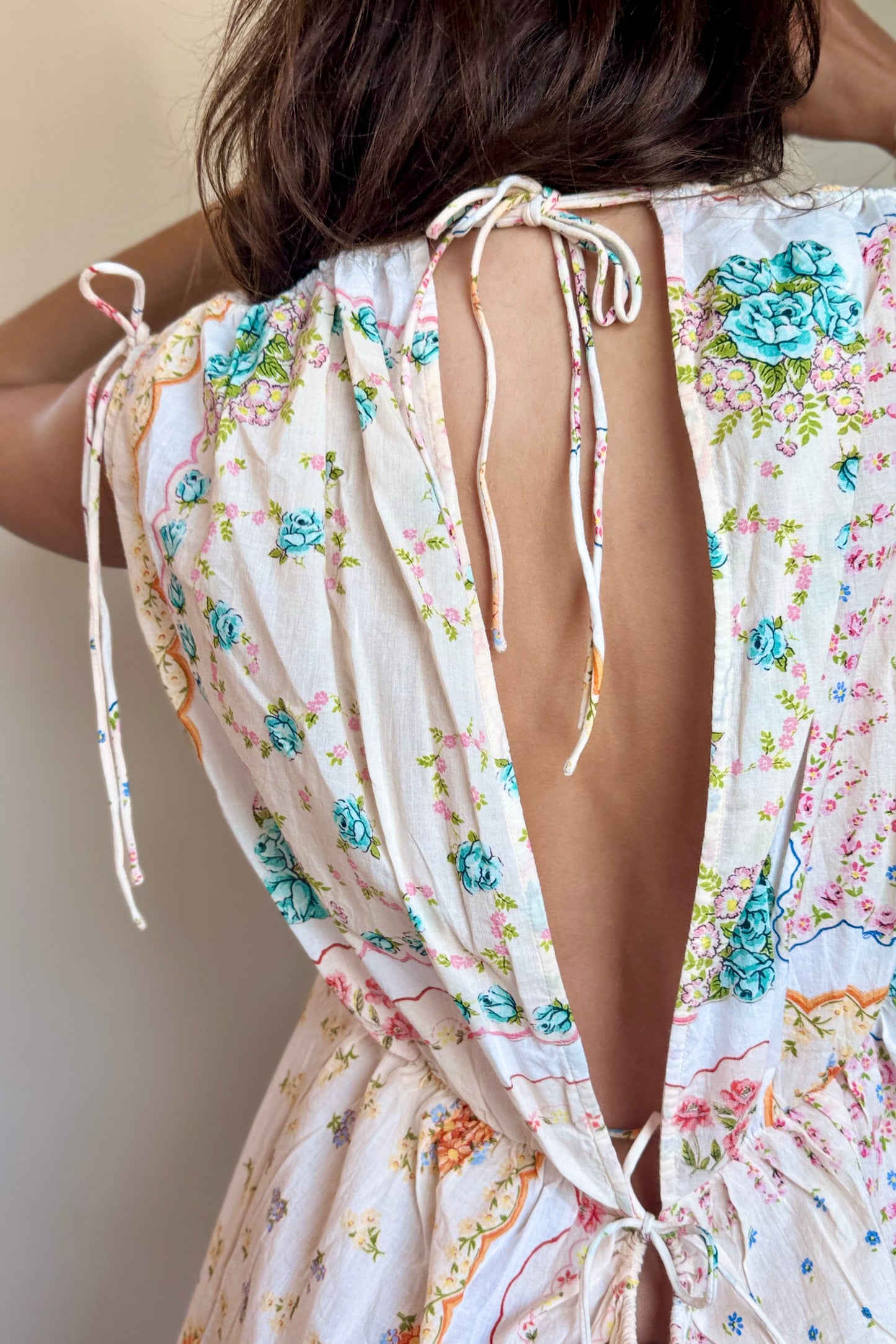 Stella Nova Printed Maxi Dress in Handkerchief Print