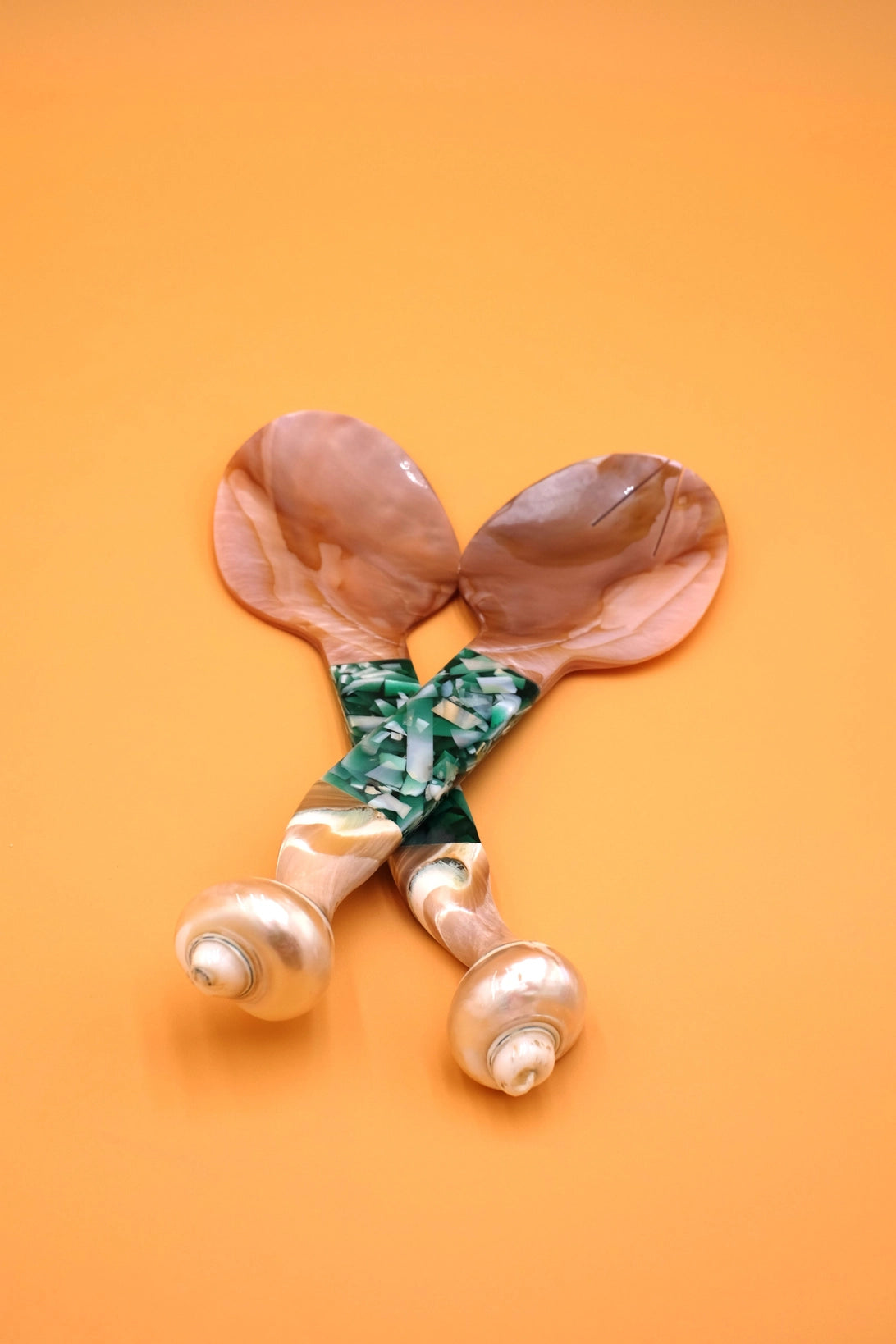 Inner Child Shell Serving Set