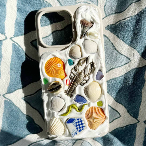 Make Your Own Shell Phone Case Event (4/25)
