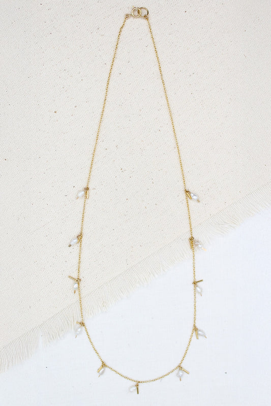The Swellife - Pearl Fringe Necklace