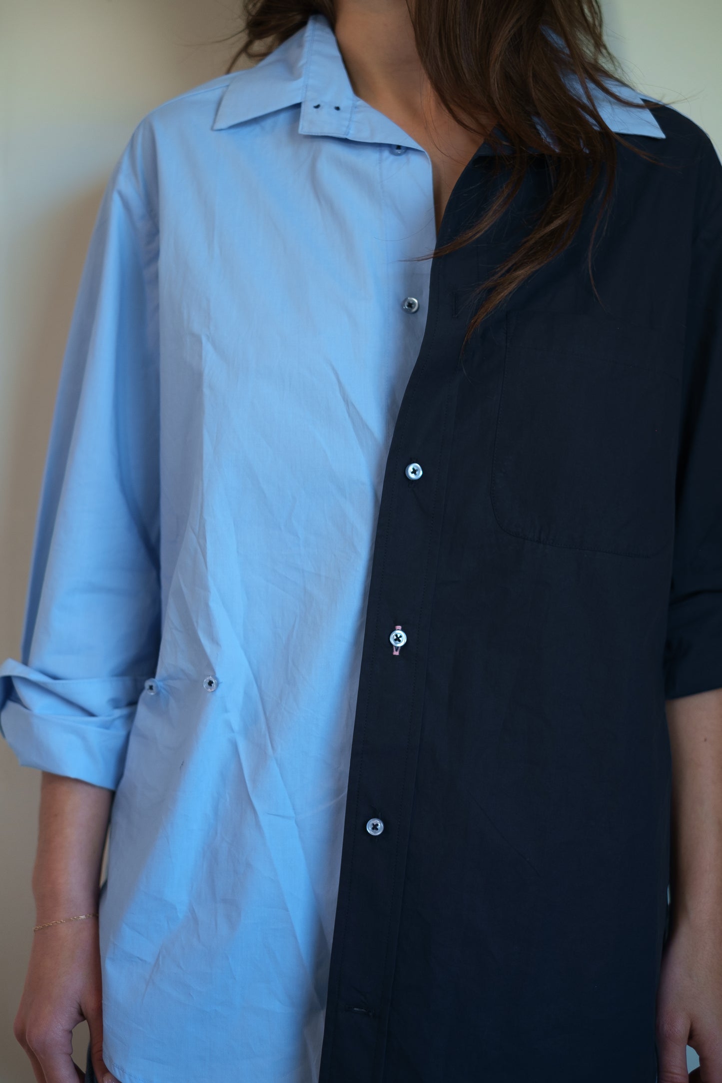Wear Cissa -The MEN'S Shirt, Paper Cotton Contrast in Garcon/Navy Colorblock