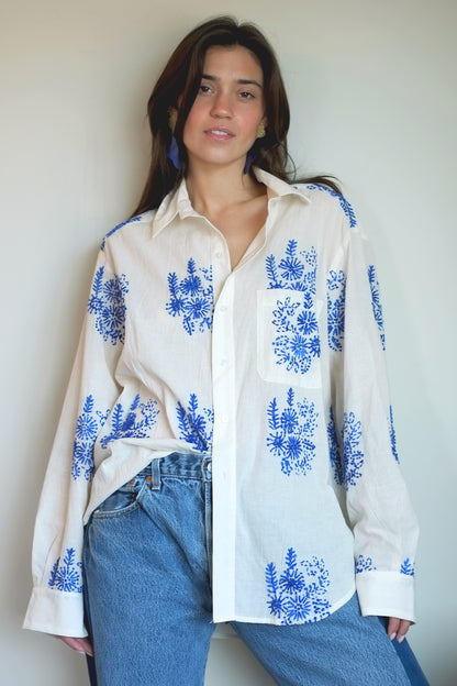Wear Cissa -The MEN'S Shirt, 100% Natural Cotton in Floret Handstitch