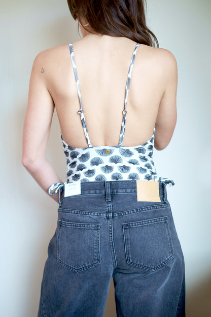 B SIDES Relaxed Lasso Jean in Stil Black