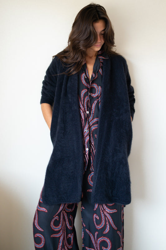 C.T.plage Raccoon Long Cardigan in Navy
