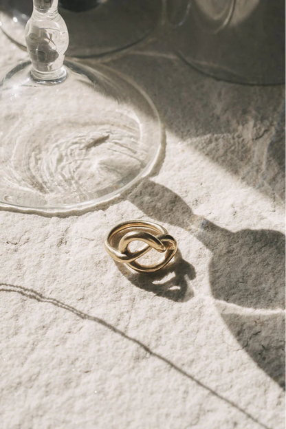 Amanda Hunt-Nodo Ring